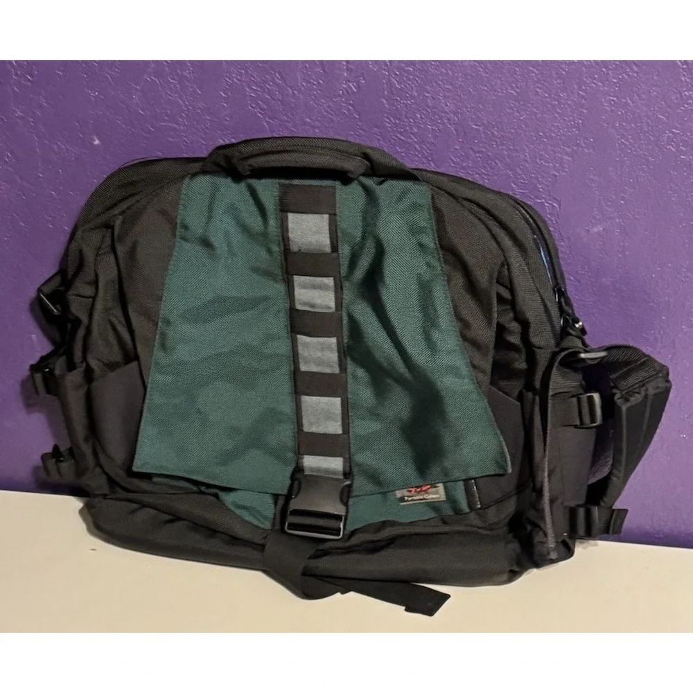 Tom Bihn Super Ego Messenger Bag Forrest Green Made USA Large Nylon Laptop Rare
